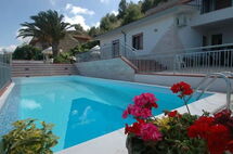 VILLA MONTEPIZZO VILLA MONTEPIZZO