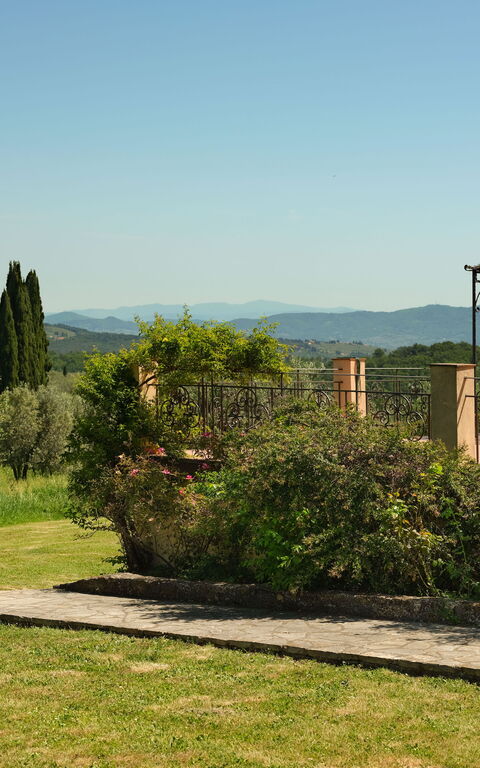 Pozzo Dei Desideri: Buitenkanten, Buitenshuis, Tuin