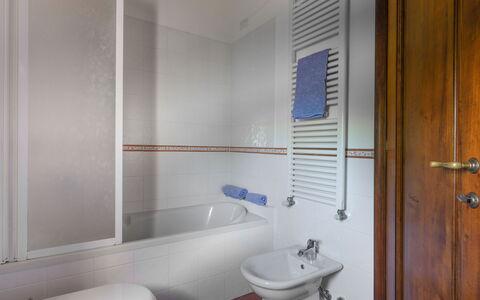 Accommodatie Pozzo Dei Desideri 2: Badkamer