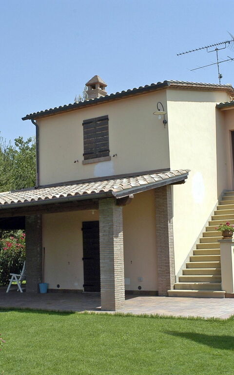 Poderino: Buitenkanten, Buitenshuis, Tuin