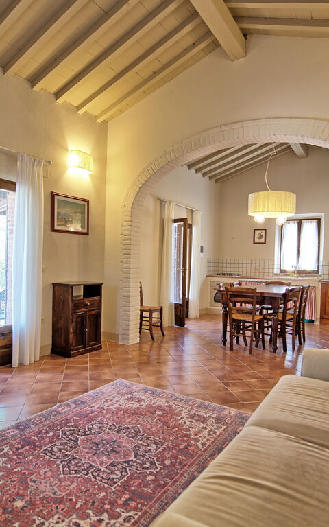 Cuccardino: Keuken, Lunchroom, Woonkamer