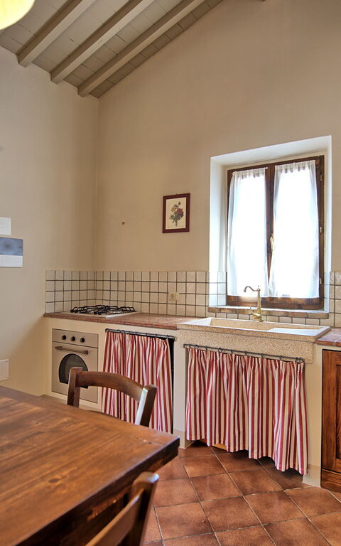 Cuccardino: Keuken, Lunchroom, Woonkamer