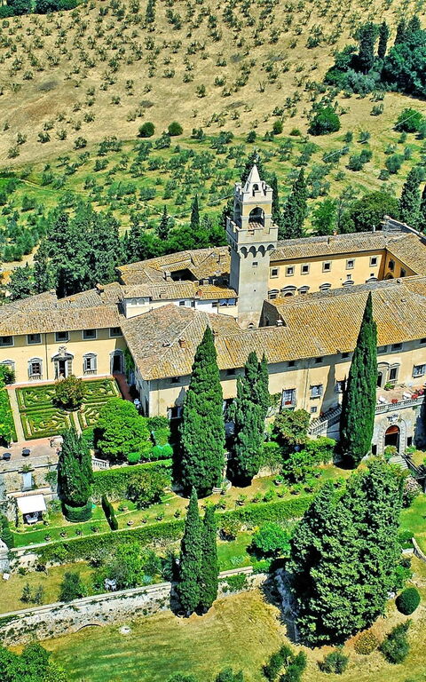 Montegufoni: Buitenkanten, Buitenshuis, Keer bekeken