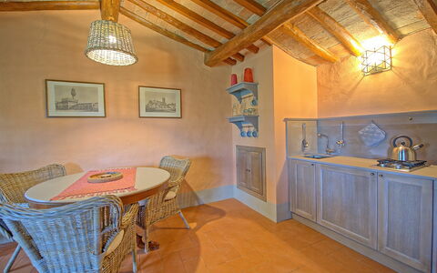 Accommodatie Montegufoni 11: Keuken, Lunchroom, Woonkamer