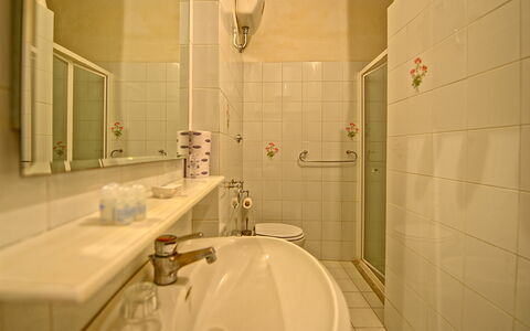 Accommodatie Archi: Badkamer