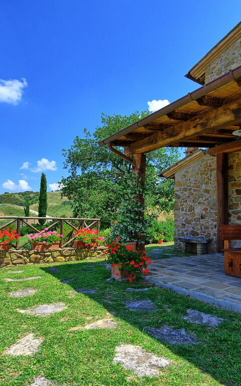 Castelmuzio: Balkon / terras / patio, Buitenshuis, Tuin