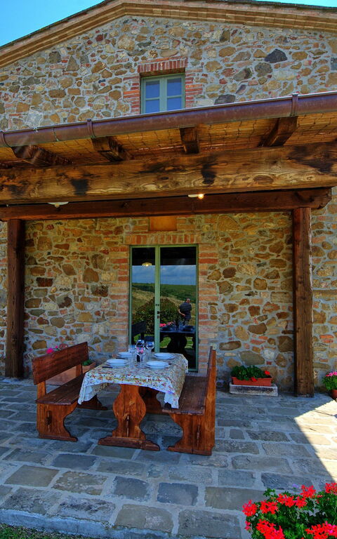 Castelmuzio: Balkon / terras / patio, Buitenshuis