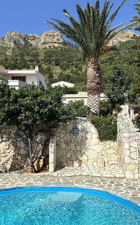 Castellammare: Buitenkanten, zwembad