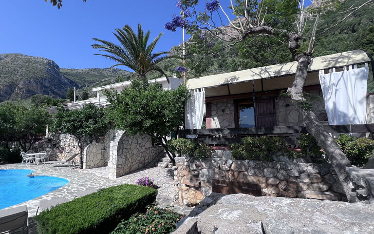 Castellammare: Buitenkanten, Tuin, zwembad