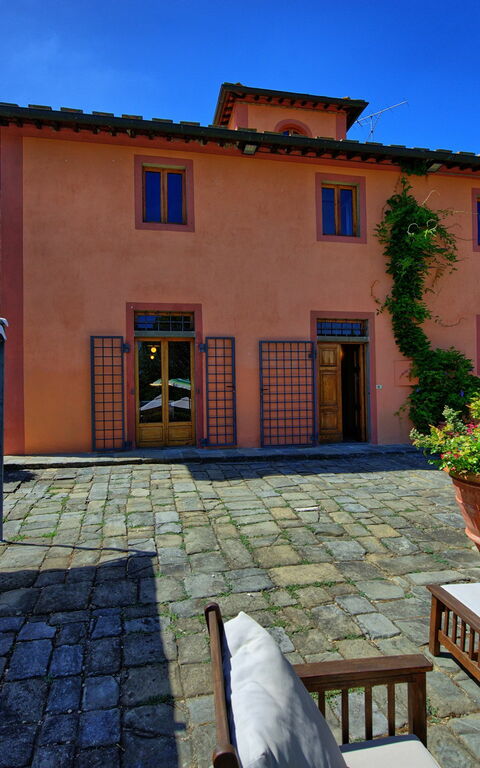 Casa Scopeti: Buitenkanten