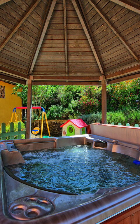 Casa Scopeti: Buitenkanten