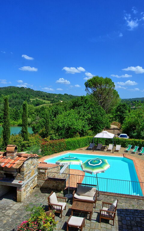 Casa Scopeti: Tuin, zwembad