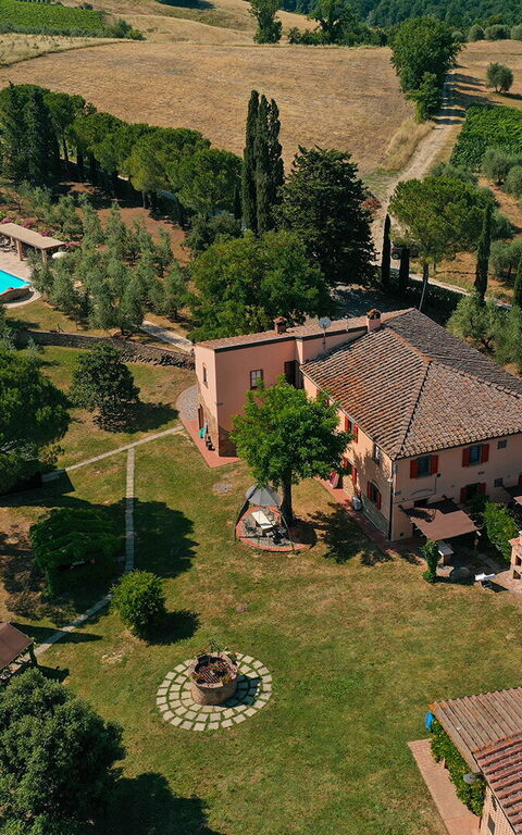 Montelopio: Keer bekeken, zwembad