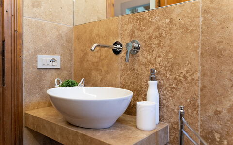 Accommodatie Montelopio 1: Badkamer