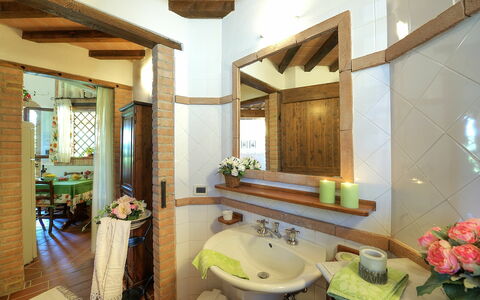 Accommodatie Montelopio 5: Badkamer