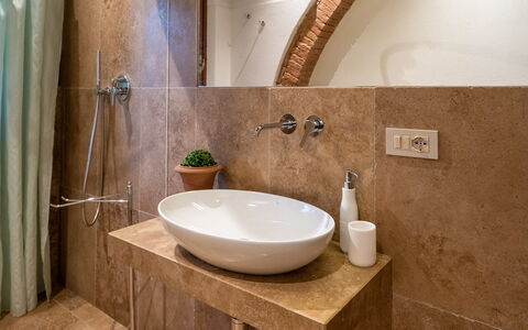 Accommodatie Montelopio 3: Badkamer