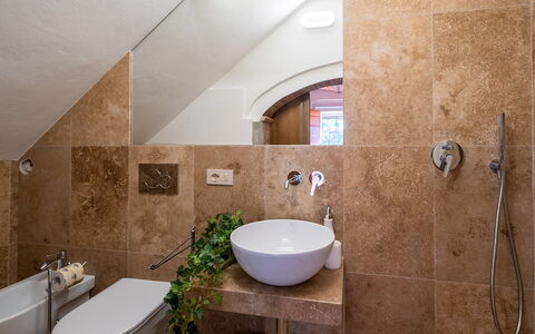 Accommodatie Montelopio 3: Badkamer, Kamer details