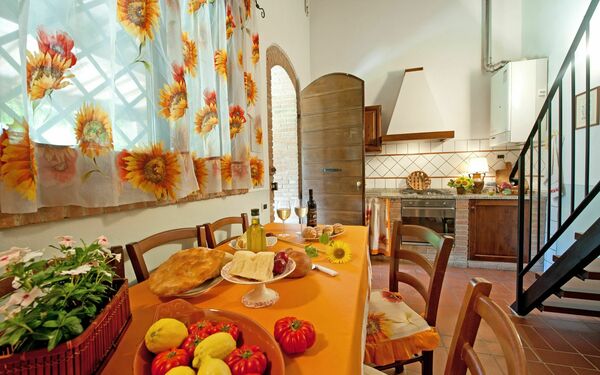 Accommodatie Montelopio 6: Keuken, Lunchroom, Woonkamer