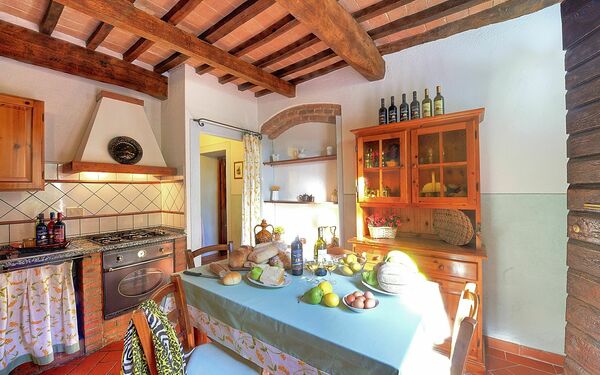 Accommodatie Montelopio 2: Keuken, Lunchroom, Woonkamer