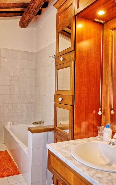 Casale Giulio: Badkamer