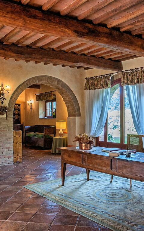 Villa Petrognano: Woonkamer