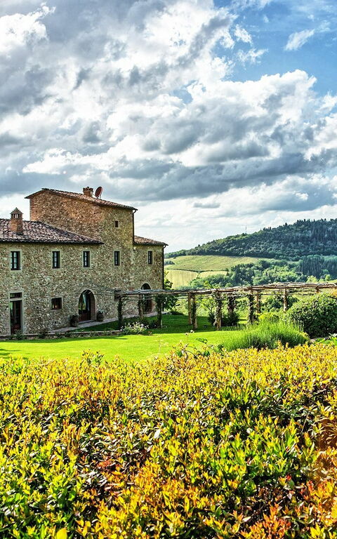 Villa Petrognano: Buitenkanten, Buitenshuis, Keer bekeken, zwembad