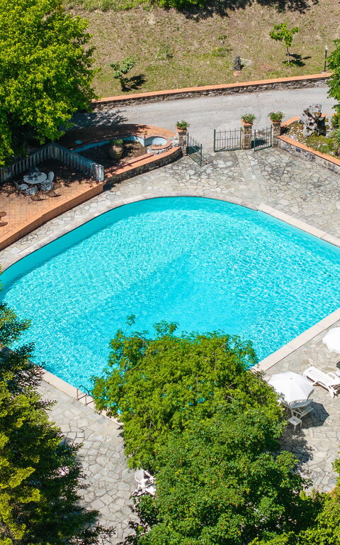 Villa Contessa: Keer bekeken, zwembad