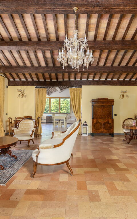 Villa Contessa: Woonkamer