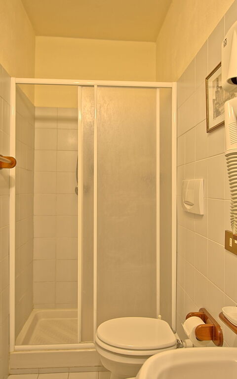 Il Frantoio: Badkamer