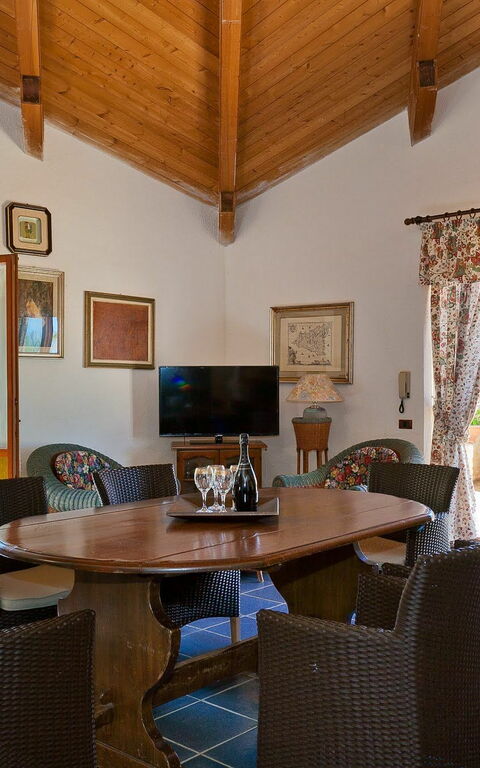 Villa Erice: Lunchroom, Woonkamer