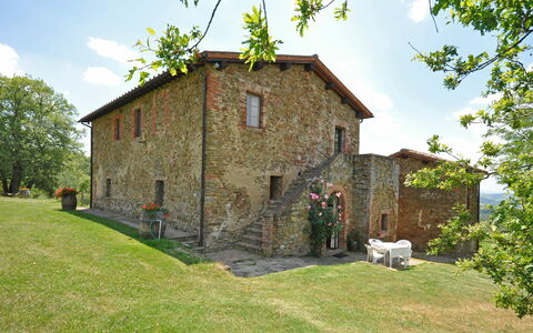 Accommodatie Orietta 4: Buitenkanten, Buitenshuis, Hoofdingang