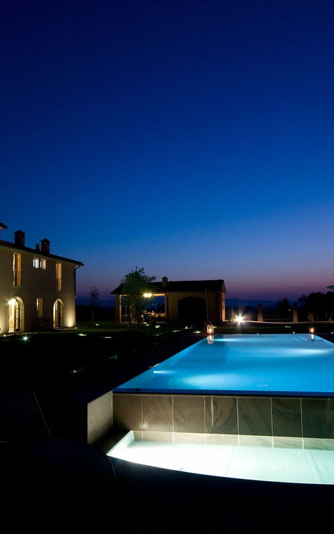 Villa Insoglio: Buitenshuis, Keer bekeken