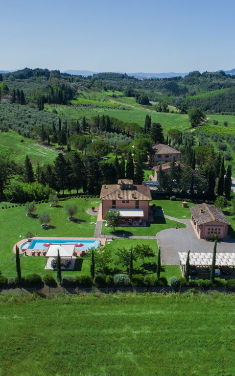 Villa Insoglio: Buitenshuis