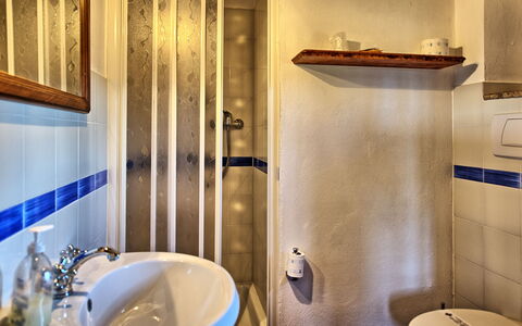 Accommodatie Le Fonti 14: Badkamer