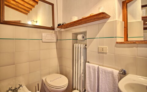 Accommodatie Le Fonti 13: Badkamer