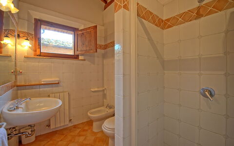 Accommodatie San Donnino 3: Badkamer