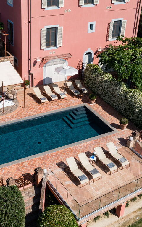 Villa Angelica: Buitenkanten, Buitenshuis, zwembad