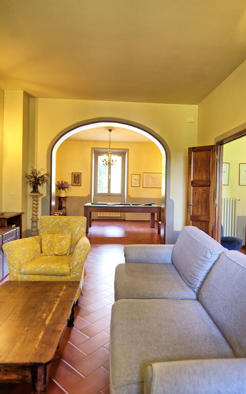 Villa Lo Scoiattolo: Woonkamer