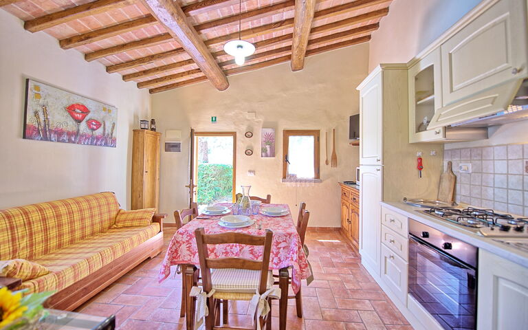 Il Salice: Keuken, Lunchroom, Woonkamer
