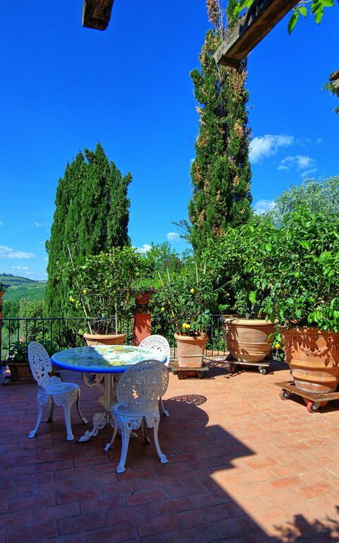 Casa Vania: Buitenshuis