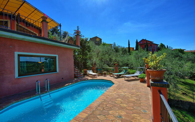 Casa Vania: Buitenkanten, Buitenshuis, zwembad