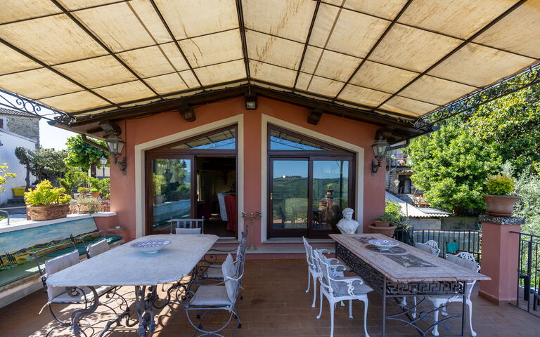 Casa Vania: Balkon / terras / patio, Buitenshuis