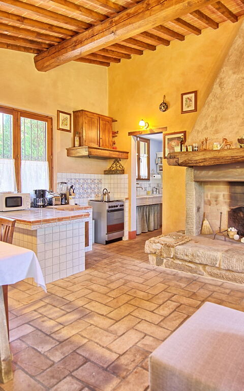 Casa Cipressi: Lunchroom, Woonkamer