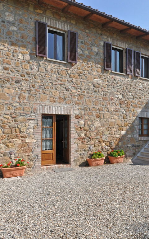 Villa Cassia: Buitenkanten, Buitenshuis