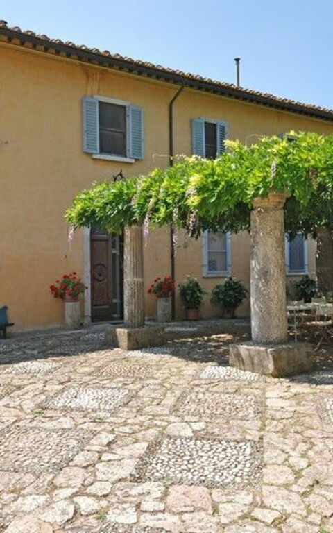 Il Principe: Buitenkanten, Buitenshuis