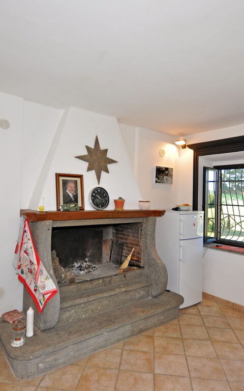 Ginestrella: Keuken, Lunchroom, Woonkamer