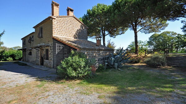 Ginestrella: Buitenkanten, Tuin