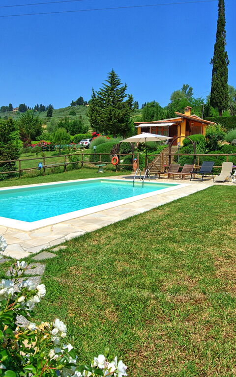 Casa Ovile: Buitenshuis, Tuin, zwembad