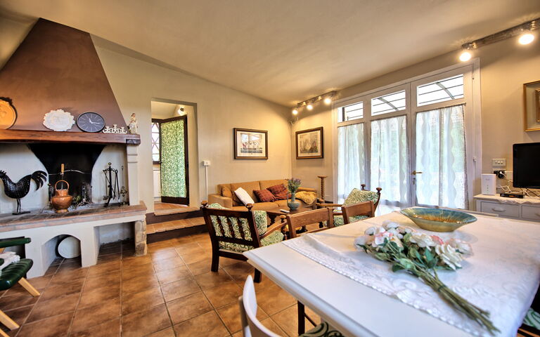Casa Ovile: Lunchroom, Woonkamer