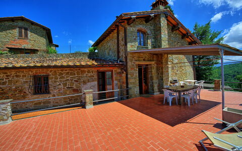 Accommodatie Fienile: Buitenkanten, Buitenshuis